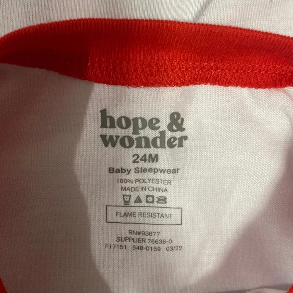 NWT! Fa La La‎ Pj Top